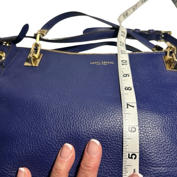 Henri Bendel Soho Messenger Pebbled Leather Handbag - Picture 12 of 14